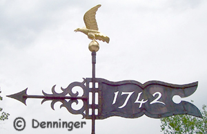 Denninger Wren Pennent with Black Patina and Gold Leaf Eagle